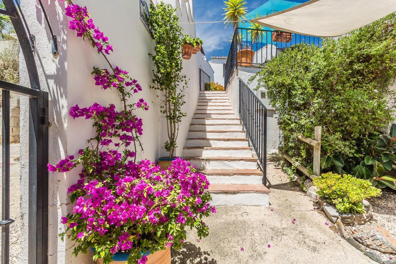 Casa Sol - Traditional With Pool And View Hébergement de vacances *