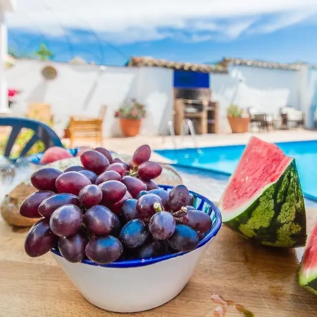 Casa Sol - Traditional Village House With Pool And View Pinos del Valle Exterior photo